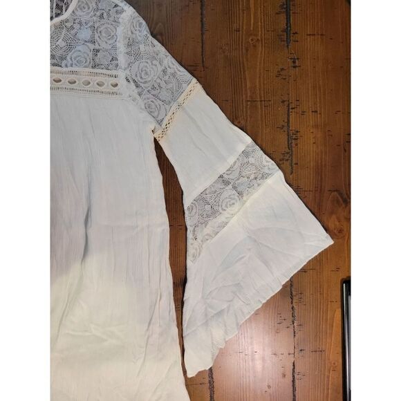 Romeo & Juliet Couture Angel Sleeve Lace Peasant Midi Dress - Picture 7 of 7